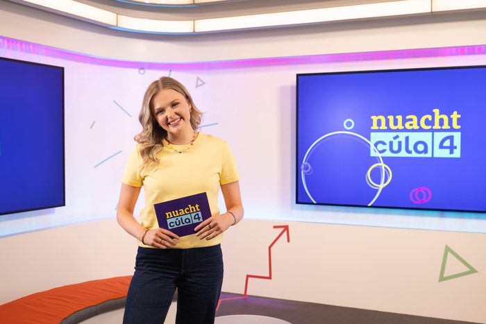 Nuacht Cúla 4 / News Today